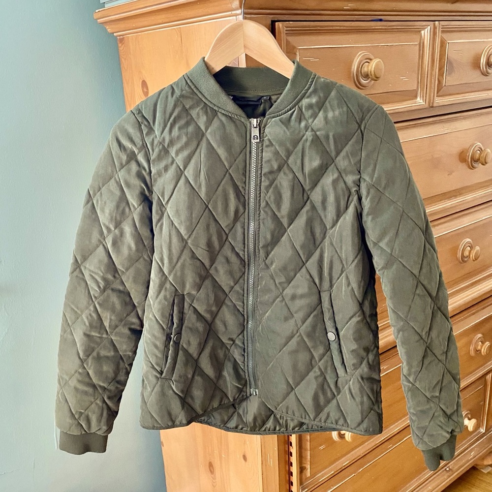 Vero Moda- Claren Quilted Bomber Jacket